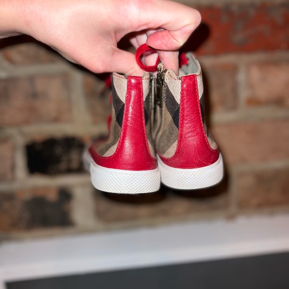 Burberry Merrison High-Top Sneakers - Picture 4 of 7